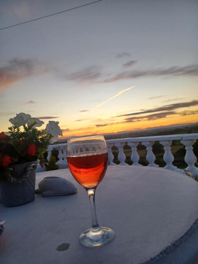 Loughview Retreat In The Mournes Lejlighed Newcastle  Eksteriør billede